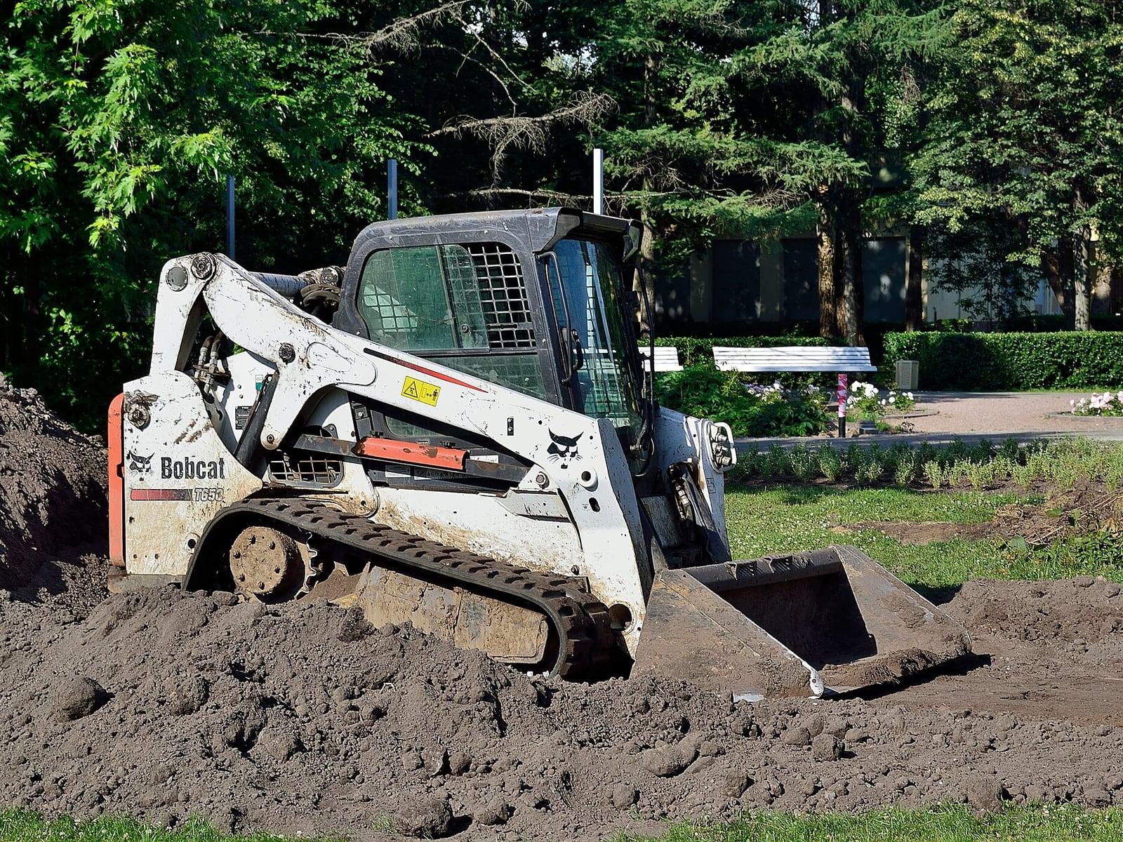 2020 Caterpillar 236D3 Skid Steer Loader — catalogue photograph