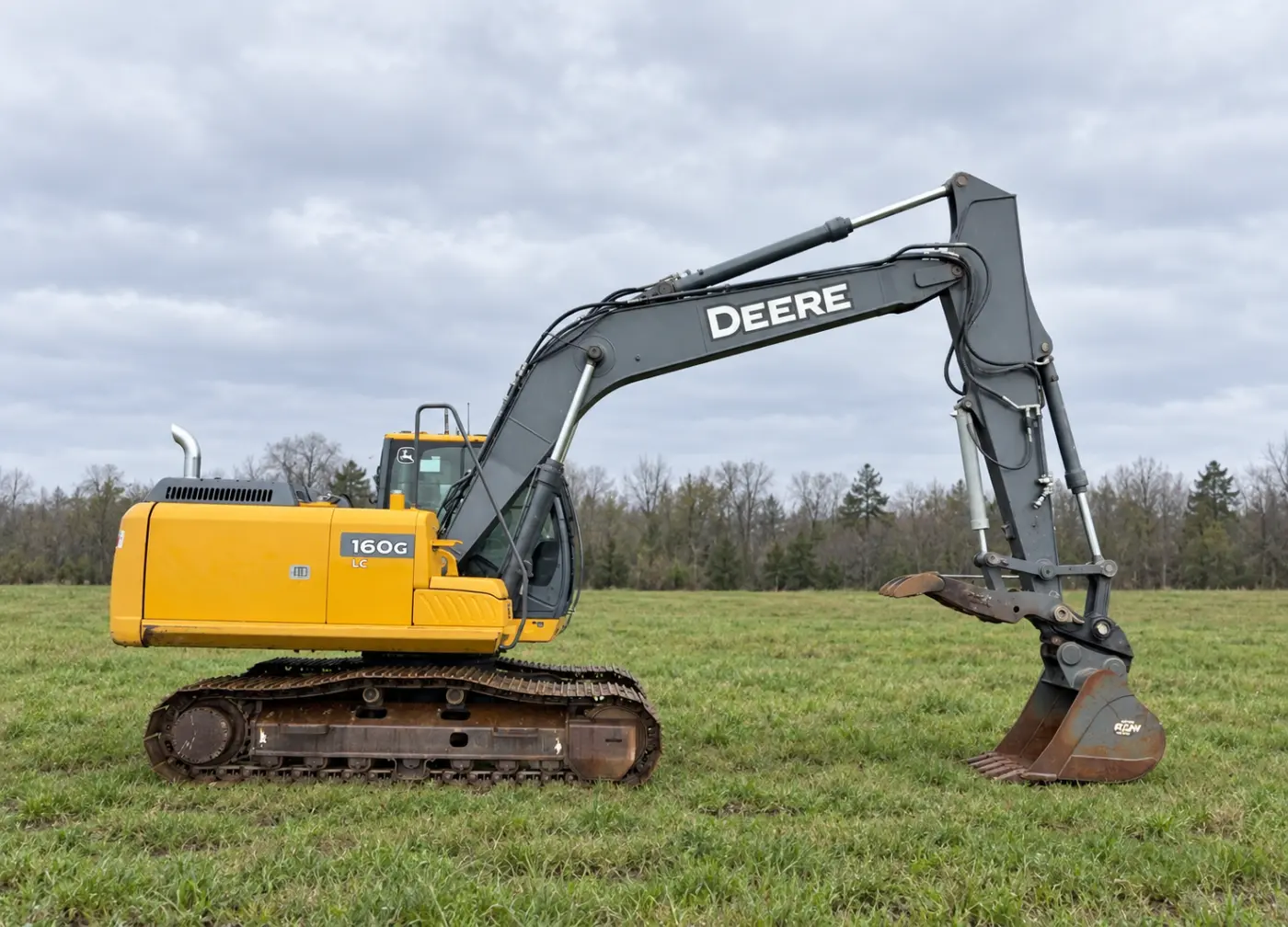 2013 John Deere 160G — catalogue photograph